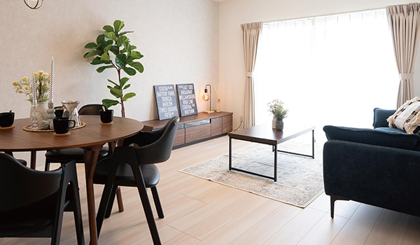 ルプランドル三島